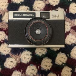 Bell And Howell 35J Camera 