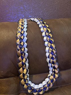 Graduation lei