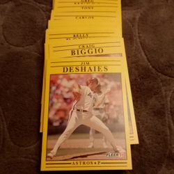 Lot of 31 Baseball (1991 Fleer) Trading Cards 31pc