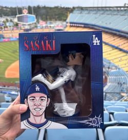 Dodgers sasaki bobblehead