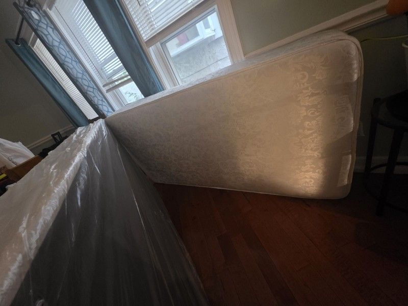 Twin Bed
