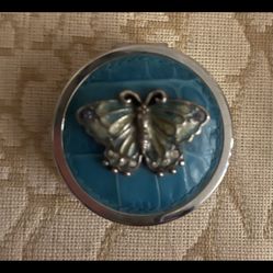 BRIGHTON SNAP SHUT METAL SILVER LEATHER BLUE BUTTERFLY PILL BOX