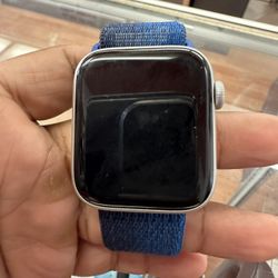 Apple Watch SE GPS Aluminum Case 44mm 