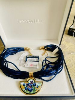 FreyWille Custom Jewelry 