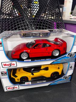 Maisto Ferrari F40 & F80 1:18 Die-Cast Models