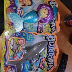 🙂2 NEW BLUETOPIAS WINDUP SHARK AND MERMAID. GREAT FOR BATH OR POOL