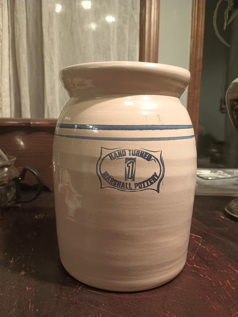 Vintage Hand Turned Marshall Pottery