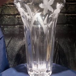 Mikasa. Floral Etched And Scalloped Heavy Vase.