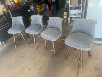 Barstool chairs set of 4