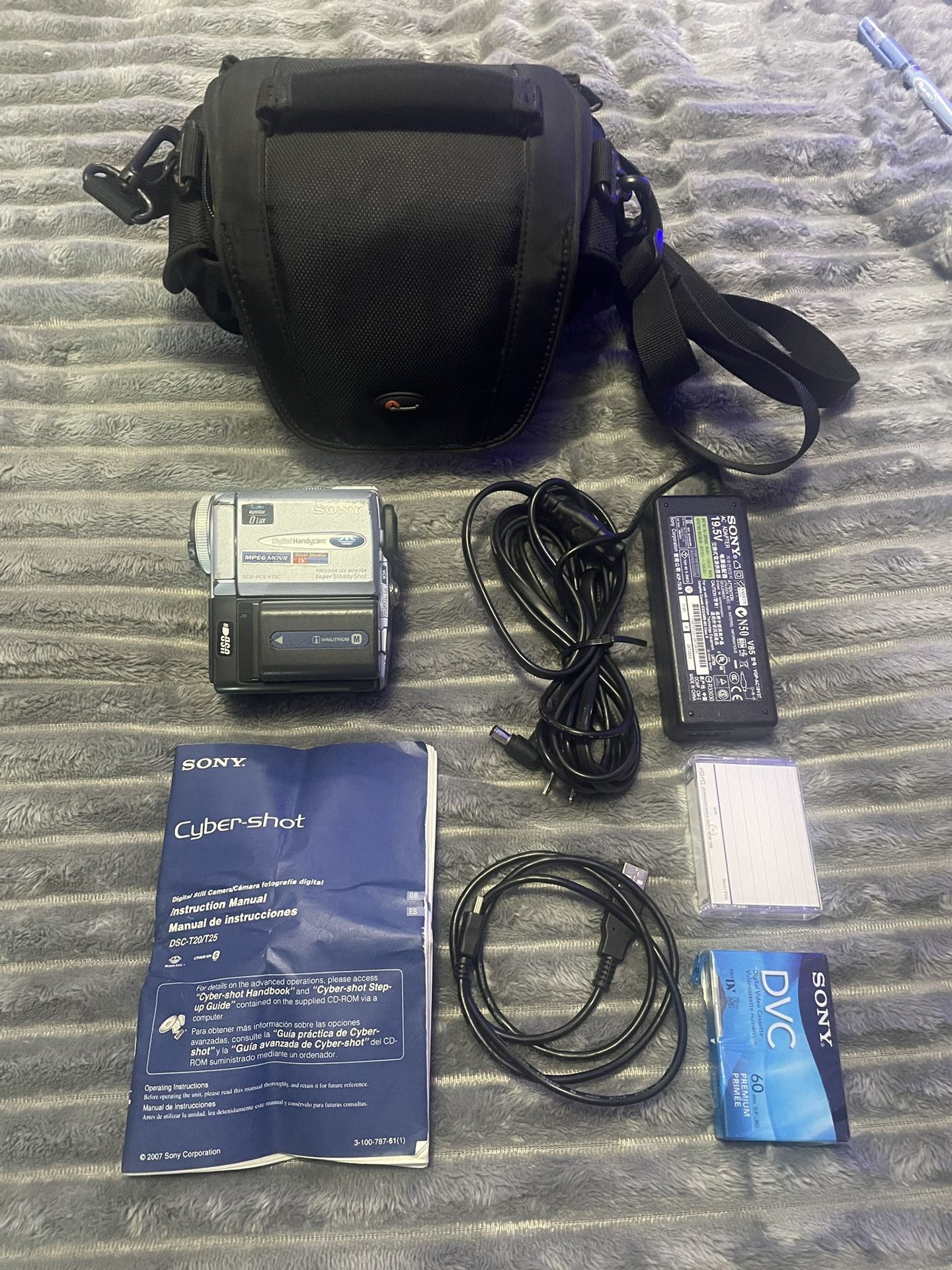 Sony Digital Handycam Cybershot