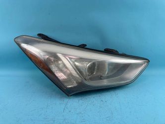 OEM 2013-2016 Hyundai Santa Fe US Built Halogen RH Right Headlight 92102-4Z010