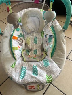Baby bouncer