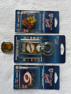 Sports Keychains & Pin