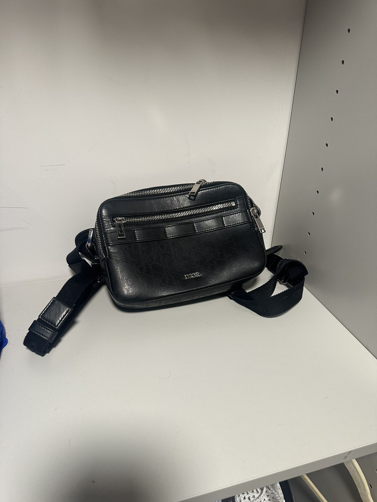 Dior Men’s Safari Messenger bag (used)