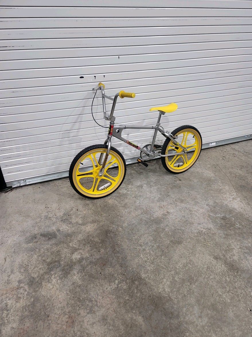 Bmx Bike Repop Mongoose