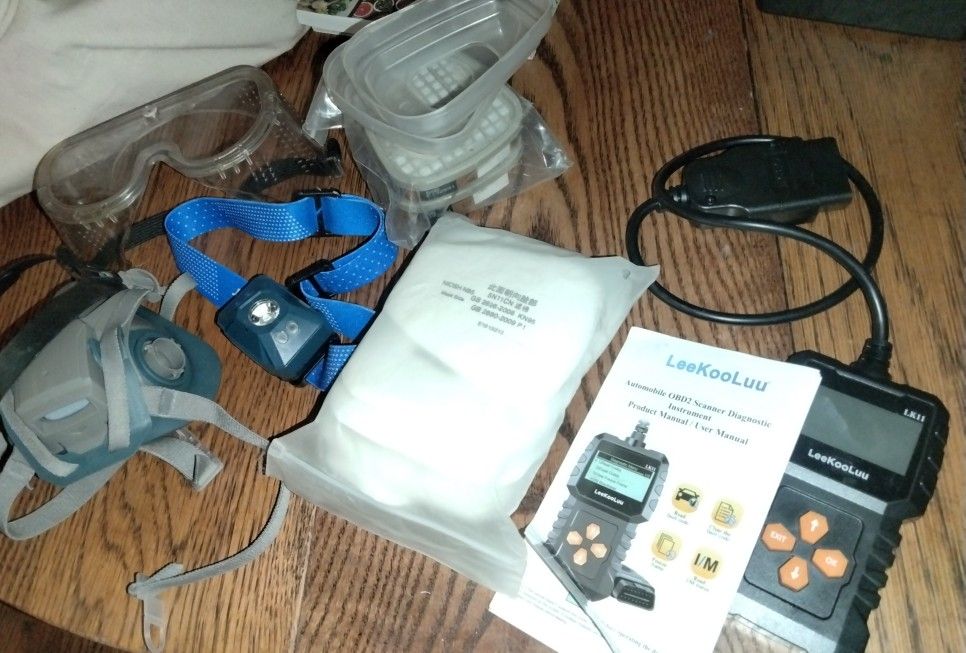 Lot Of Car Tools/Equipment, Goggles, Light, OBD, Breathing Mask, Vacuum, Tire Caps