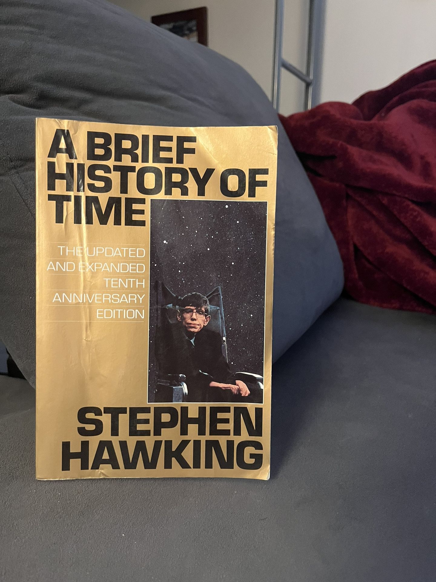 A Brief History Of Time By Stephen Hawking 10th Edition 