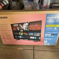 Samsung Crystal DU7200 4K UHD Smart TV