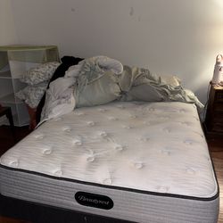 Full size mattress, box frame & full size bed sheets
