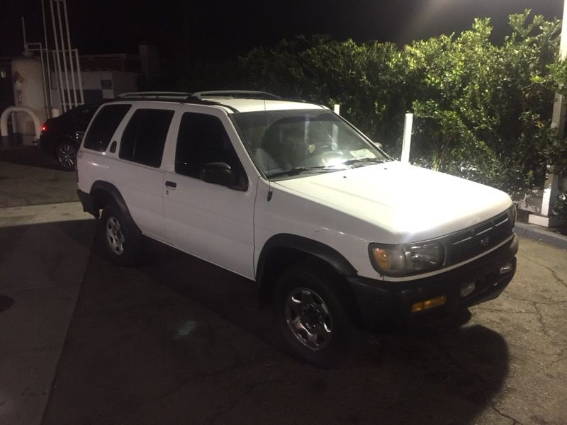 1998 Nissan Pathfinder 4x4