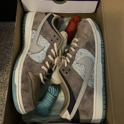 Nike Dunks 
