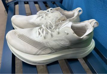 Mega blast asics