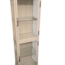 
White Glass-Door Display Cabinet (≈32″ W × 44.5″ H) – Modern Curio Cabinet / Bathroom Storage / Home Decor Shelf