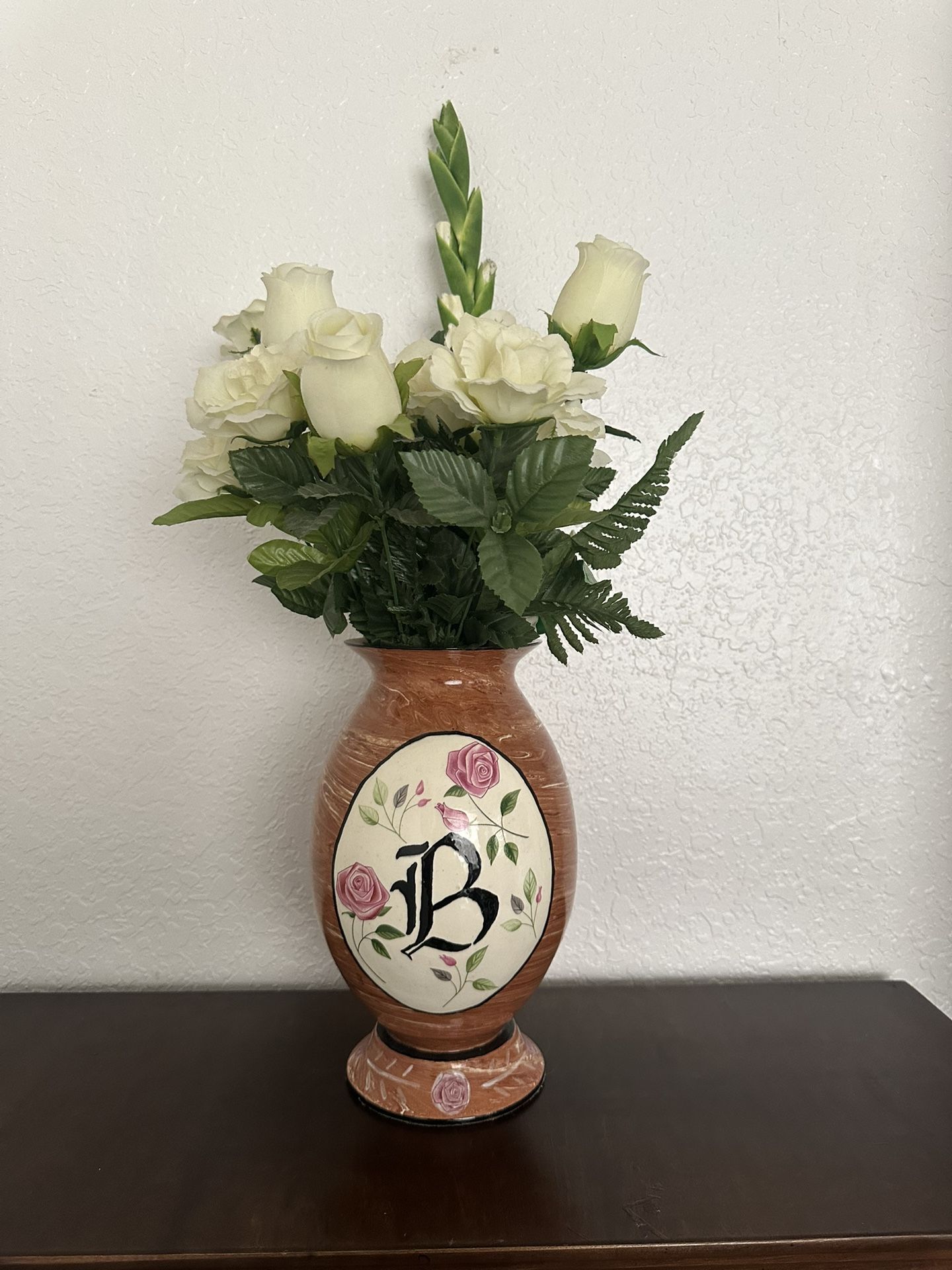 Beautiful Vintage Fine Porcelain Vase with Flowers