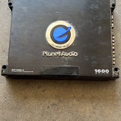 Planet Audio Amp