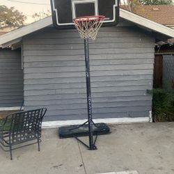 Basketball hoop