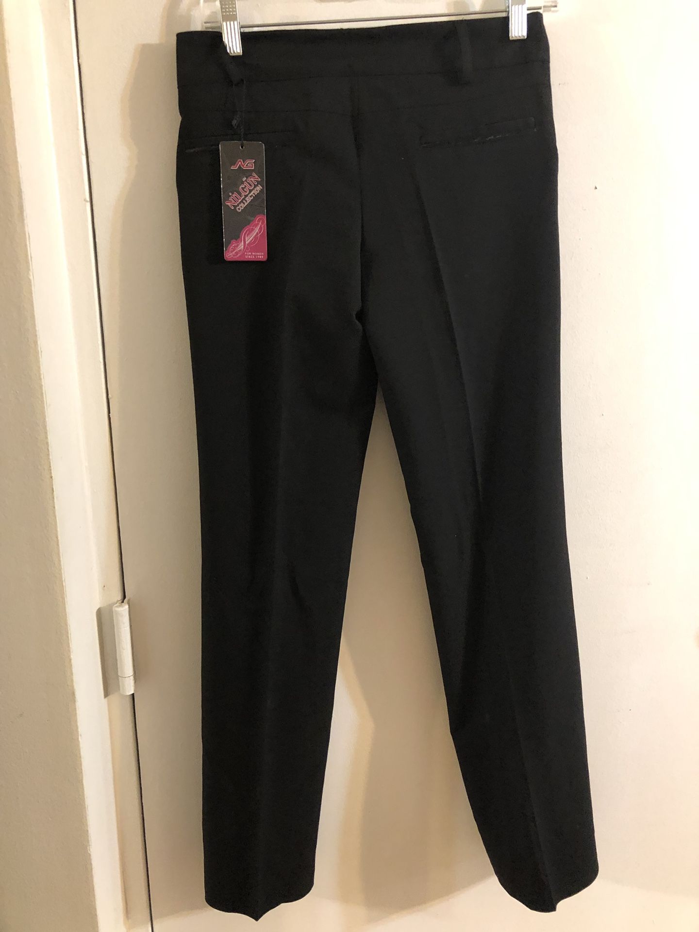 Beautiful black pant never used size 38