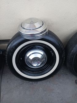 4 Center Chevy Caps