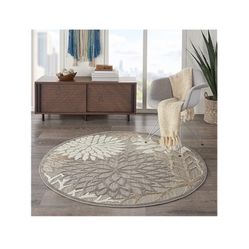 Indoor/Outdoor Carpet Size 5.3x5.3 Round (new)
