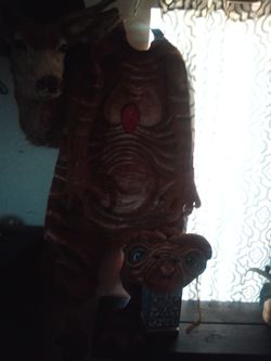 ET Halloween costume