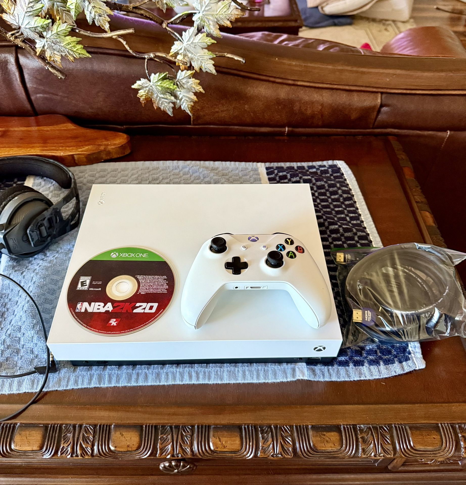 Xbox One X, GREAT DEAL 🤩 Microsoft