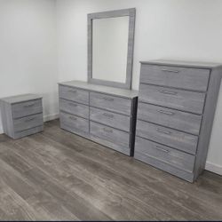 Dresser Whit Mirror , Chest And 1 Nightstand - Cómoda Con Espejo, Gavetero Y 1 Mesita De Noche 