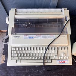 Vintage Brother WP-3900DS Word Processor - No Monitor WORKS