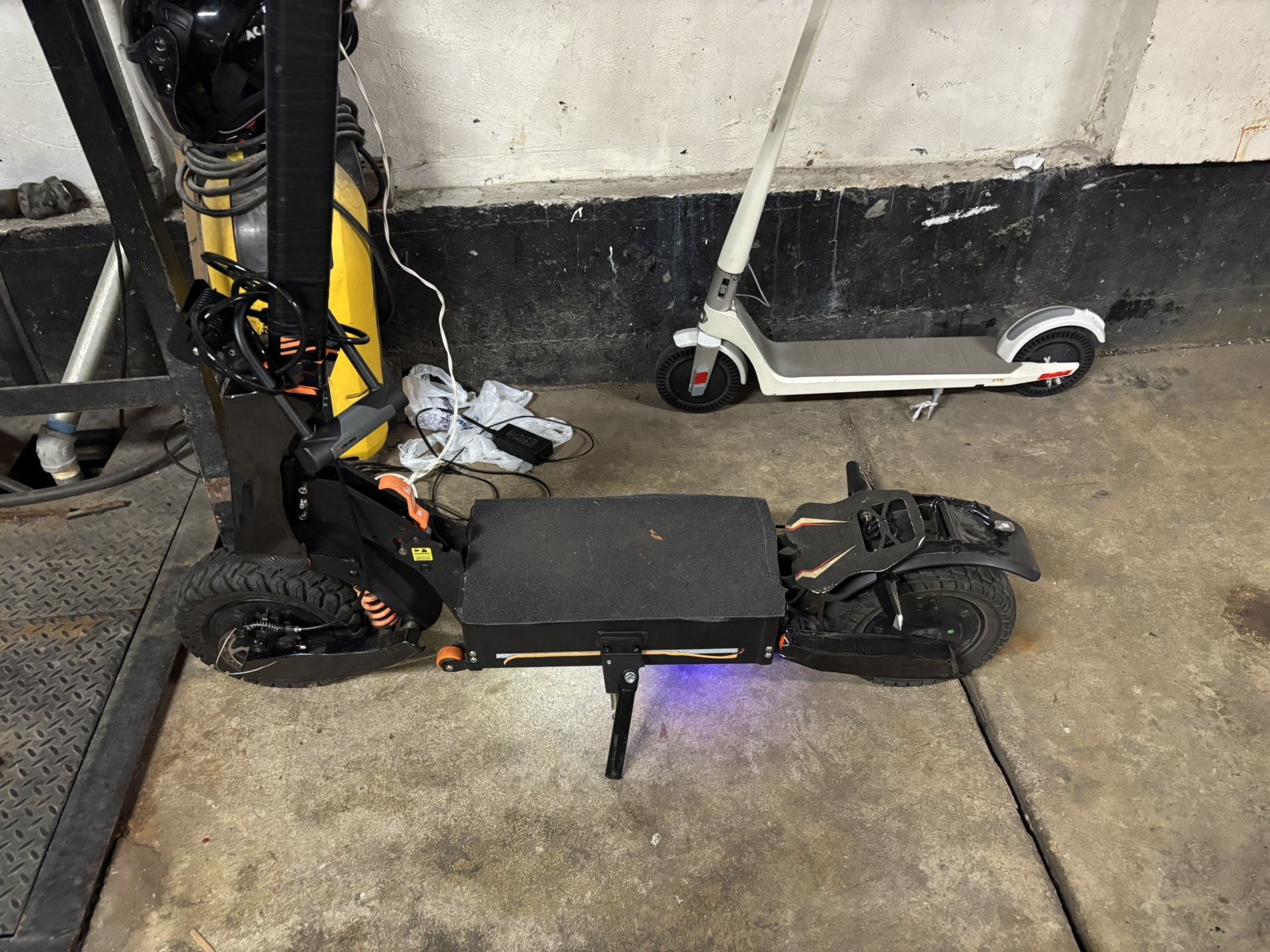 UPGRADED 75 Mph E Scooter, NEED GONE