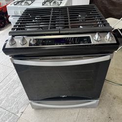 Whirlpool Gas Stove 30 Inches Almost New One Receipt For 90 Days Warranty 