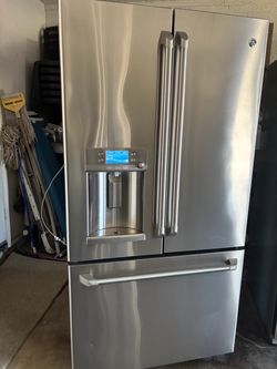 Fridges for sale are Plugged in free Deliver