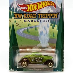 Hot Wheels 1:64 Scale Diecast Model - Neet Streeter