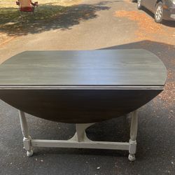 Table With Leaf