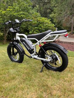 “NEW” VoltVogue E-Bike (BK-20)