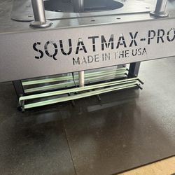 Squat Pro Max + Weights