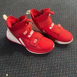 Nike LeBron Soldier 13 SFG TB University Red