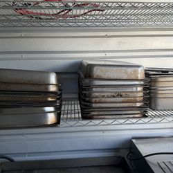 Metal hotel pans and half pans