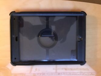 Otter box A lot of 8 (USED)