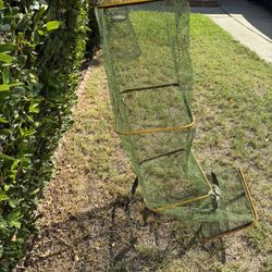 LARGE COLLAPSING FISH HOTEL 