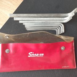 SNAP ON ALLEN WRENCH SET