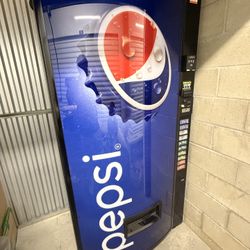 Vending machine for sale Vendo Max Drink Machine 
